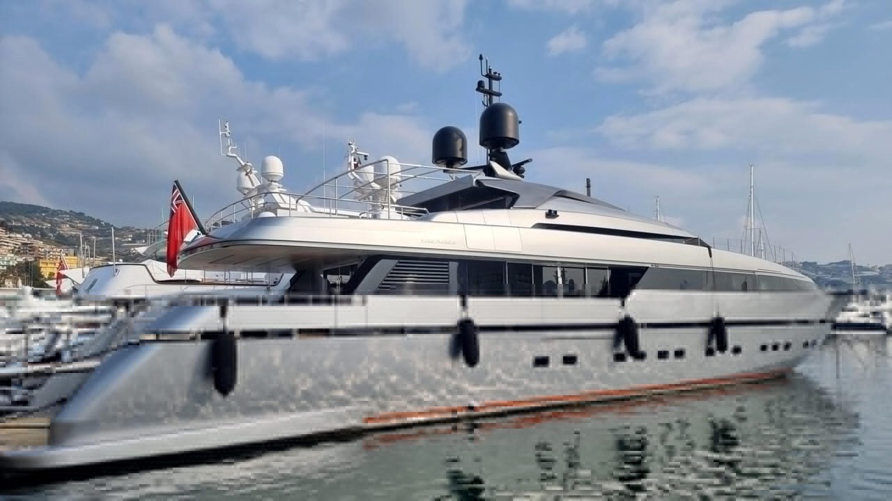 yacht russo oligarca