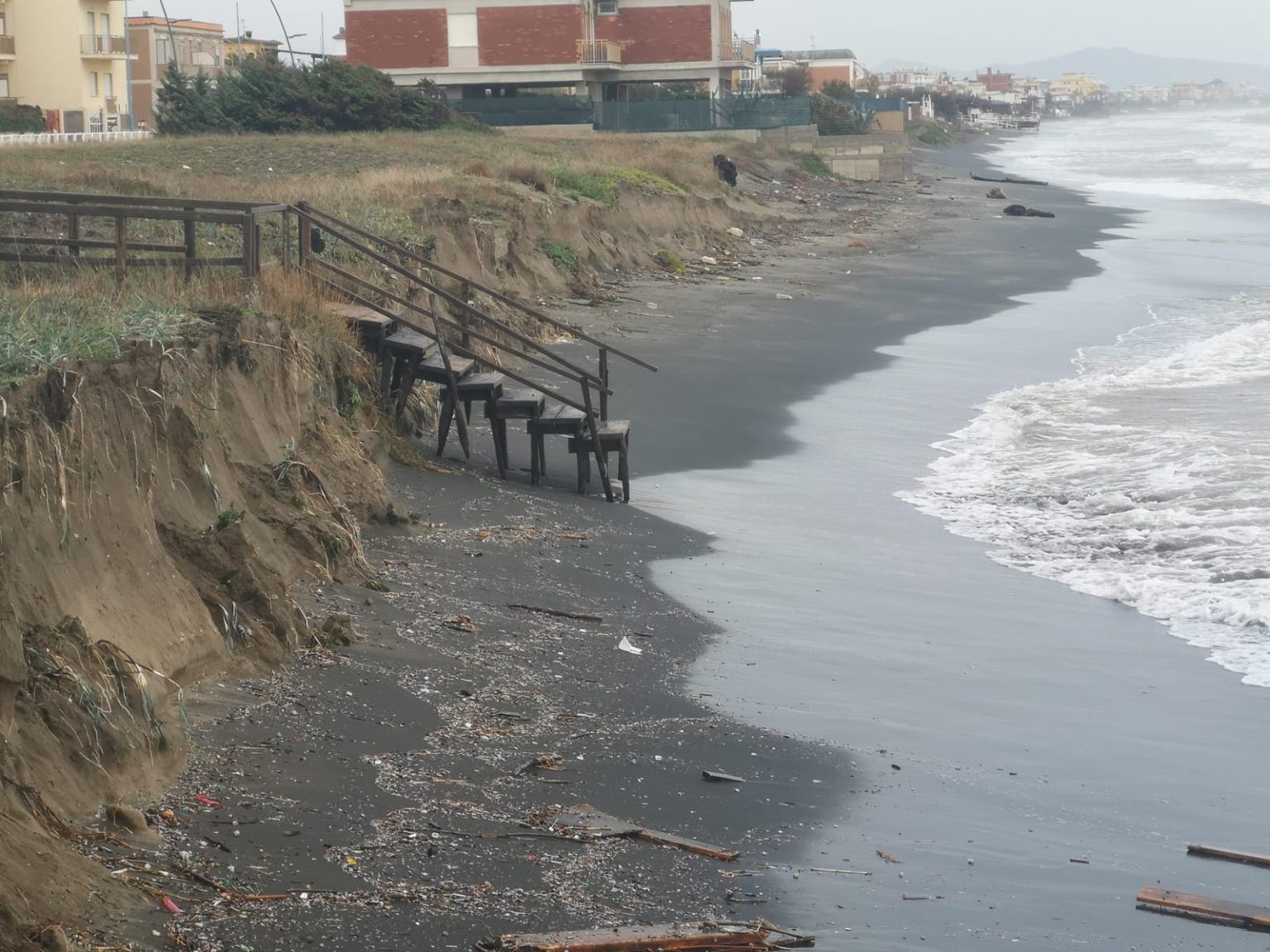 erosione spiagge-litorale pontino- regione lazio